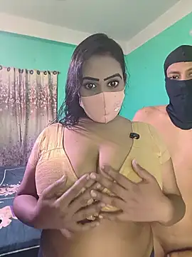 Snapshot of Hot_Cupole chatting on 2, 8, 2026 Hot Cupole online show from 2, 8, 2026