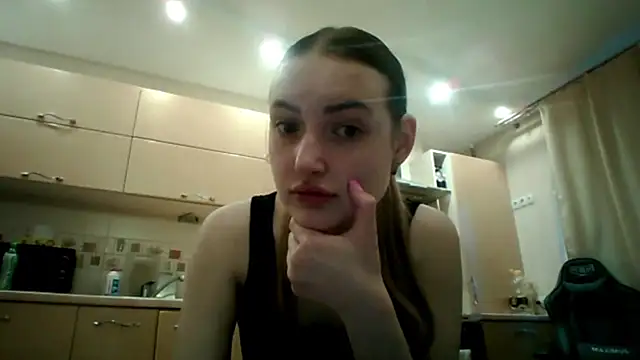 Snapshot of Lisanta chatting on 13, 5, 2026 Lisanta online show from 13, 5, 2026