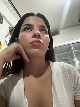Snapshot of Mia_Tylor01 chatting on 25, 6, 2026 Mia Tylor01 online show from 25, 6, 2026