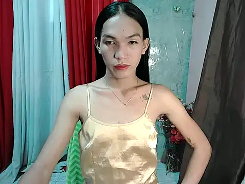 Snapshot of urnaughty_kim chatting on 8, 5, 2026 urnaughty kim online show from 8, 5, 2026