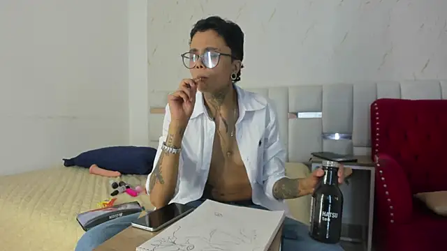 Snapshot of Antony_D_ossa chatting on 13, 5, 2026 Antony D ossa online show from 13, 5, 2026