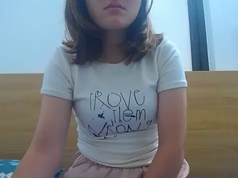 Snapshot of Mimi_200 chatting on 5, 6, 2026 Mimi 200 online show from 5, 6, 2026