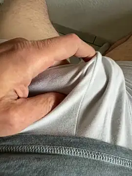 Le-on178 online show from 27, 4, 2026