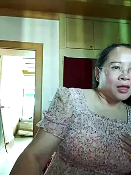 Snapshot of lymm78 chatting on 20, 5, 2026 lymm78 online show from 20, 5, 2026