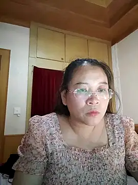 Snapshot of lymm78 chatting on 21, 5, 2026 lymm78 online show from 21, 5, 2026
