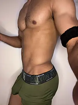 Snapshot of Lucas_93840 chatting on 2, 5, 2026 Lucas 93840 online show from 2, 5, 2026