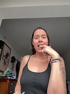 Snapshot of Veravantemp chatting on 16, 5, 2026 Veravantemp online show from 16, 5, 2026