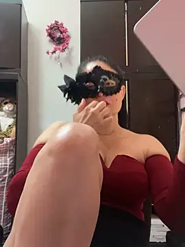 Snapshot of gattitta29 chatting on 2, 7, 2026 gattitta29 online show from 2, 7, 2026