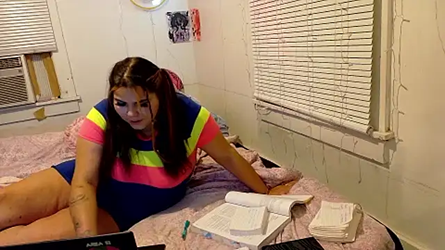 Snapshot of Mulalalovesit chatting on 8, 6, 2026 Mulalalovesit online show from 8, 6, 2026