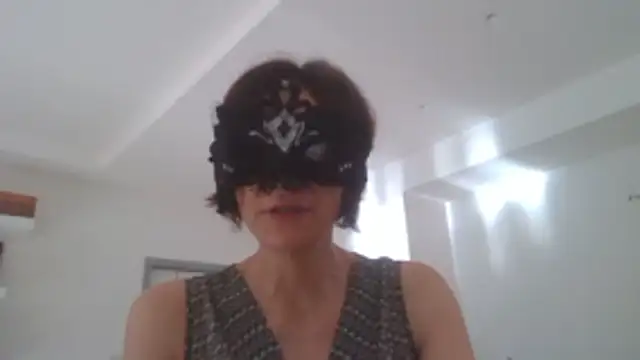 Snapshot of HelenTiAscolta chatting on 5, 6, 2026 HelenTiAscolta online show from 5, 6, 2026