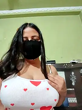 Snapshot of Priya_9945 chatting on 29, 6, 2026 Priya 9945 online show from 29, 6, 2026