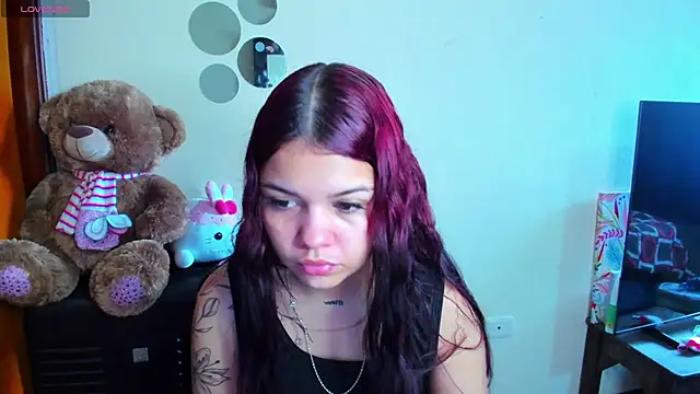 Snapshot of angelina_77 chatting on 7, 5, 2026 angelina 77 online show from 7, 5, 2026
