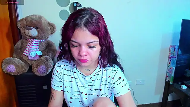 Snapshot of angelina_77 chatting on 10, 5, 2026 angelina 77 online show from 10, 5, 2026