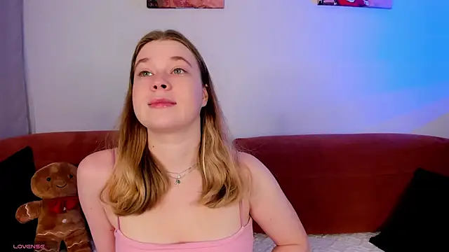 Snapshot of MERRIEMS chatting on 24, 7, 2026 MERRIEMS online show from 24, 7, 2026