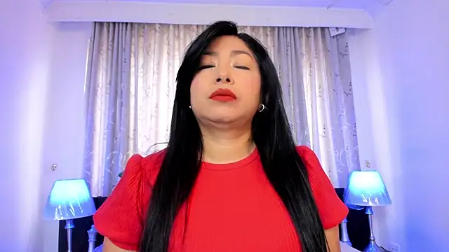 Snapshot of Victoria_kim_lee chatting on 4, 6, 2026 Victoria kim lee online show from 4, 6, 2026