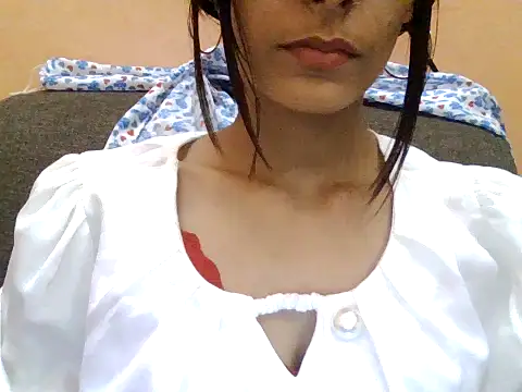 Snapshot of Angle-ria chatting on 13, 5, 2026 Angle-ria online show from 13, 5, 2026
