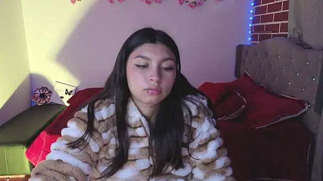 Snapshot of isabella_monntolvo chatting on 7, 5, 2026 isabella monntolvo online show from 7, 5, 2026
