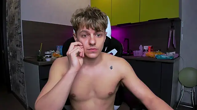 Snapshot of prince_nik chatting on 18, 5, 2026 prince nik online show from 18, 5, 2026