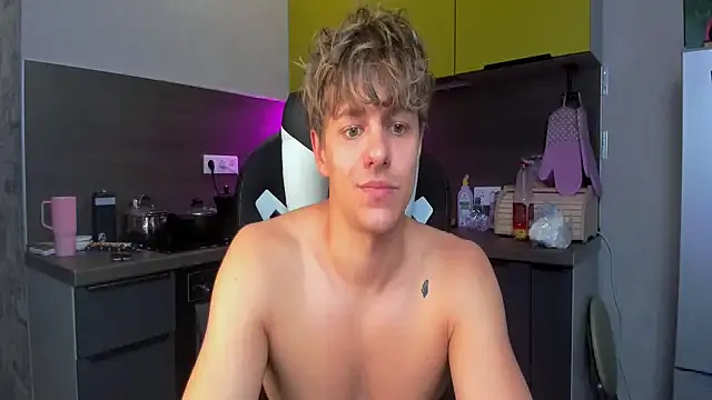 Snapshot of prince_nik chatting on 2, 7, 2026 prince nik online show from 2, 7, 2026