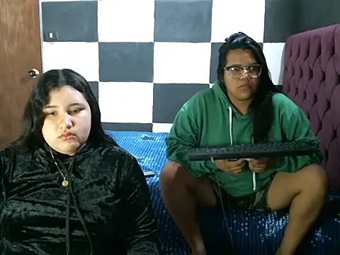 Snapshot of Valery-Khloe chatting on 6, 7, 2026 Valery-Khloe online show from 6, 7, 2026