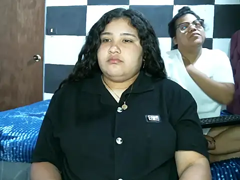 Snapshot of Valery-Khloe chatting on 25, 7, 2026 Valery-Khloe online show from 25, 7, 2026