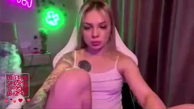 Snapshot of CandyRass chatting on 31, 5, 2026 CandyRass online show from 31, 5, 2026