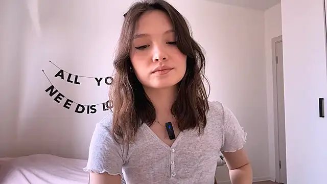 Snapshot of RochelTrewhitt chatting on 2, 5, 2026 RochelTrewhitt online show from 2, 5, 2026