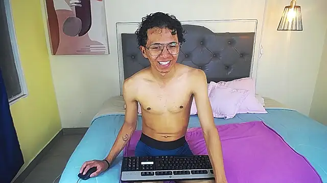 Snapshot of Lubli_thodez chatting on 11, 5, 2026 Lubli thodez online show from 11, 5, 2026