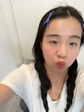 Snapshot of NiNa5203 chatting on 24, 6, 2026 NiNa5203 online show from 24, 6, 2026