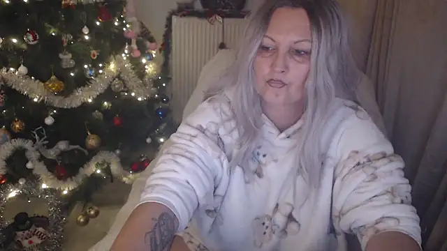 Divineblond online show from 21, 12, 2025