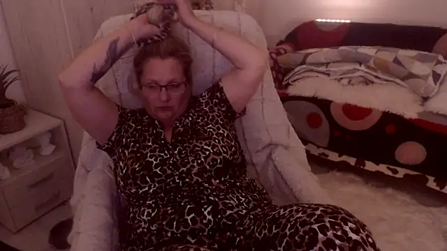 Divineblond online show from 21, 3, 2026