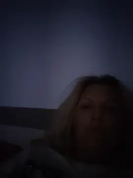 Snapshot of Divineblond chatting on 19, 4, 2026 Divineblond online show from 19, 4, 2026