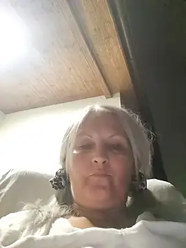 Snapshot of Divineblond chatting on 23, 6, 2026 Divineblond online show from 23, 6, 2026
