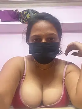 Snapshot of Deepuu__Telugu chatting on 4, 5, 2026 Deepuu Telugu online show from 4, 5, 2026