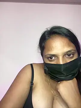 Snapshot of Deepuu__Telugu chatting on 21, 5, 2026 Deepuu Telugu online show from 21, 5, 2026