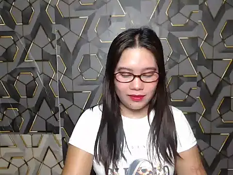 Snapshot of ur_prettychelsie chatting on 4, 6, 2026 ur prettychelsie online show from 4, 6, 2026