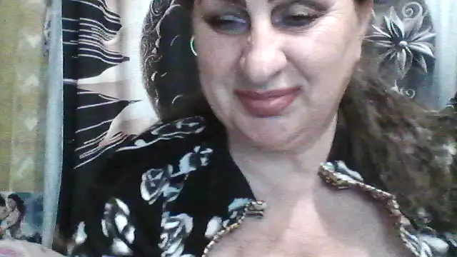 Snapshot of LoaqLovew chatting on 17, 5, 2026 LoaqLovew online show from 17, 5, 2026