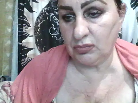 Snapshot of LoaqLovew chatting on 22, 6, 2026 LoaqLovew online show from 22, 6, 2026