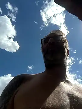 visualizechat online show from 22, 4, 2026