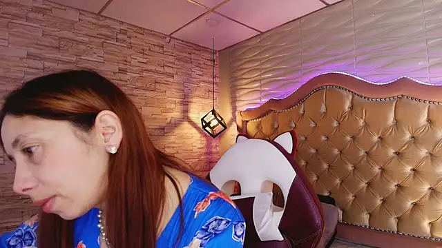 Snapshot of stephaniesun_ chatting on 3, 5, 2026 stephaniesun online show from 3, 5, 2026