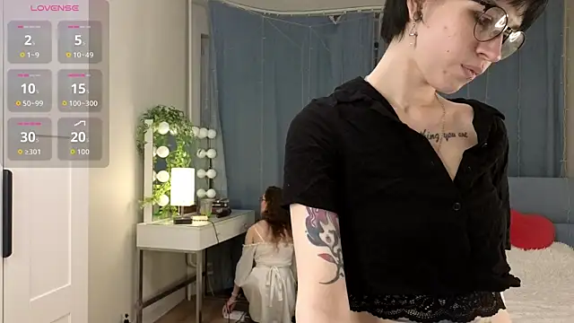 TeaseDealer online show from 6, 5, 2026