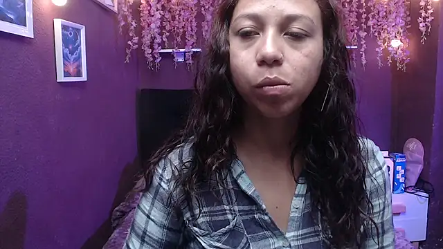 Snapshot of monik299 chatting on 16, 5, 2026 monik299 online show from 16, 5, 2026