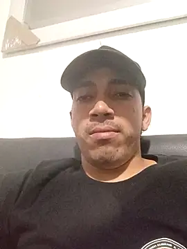 Snapshot of trebor_badboy chatting on 23, 4, 2026 trebor badboy online show from 23, 4, 2026