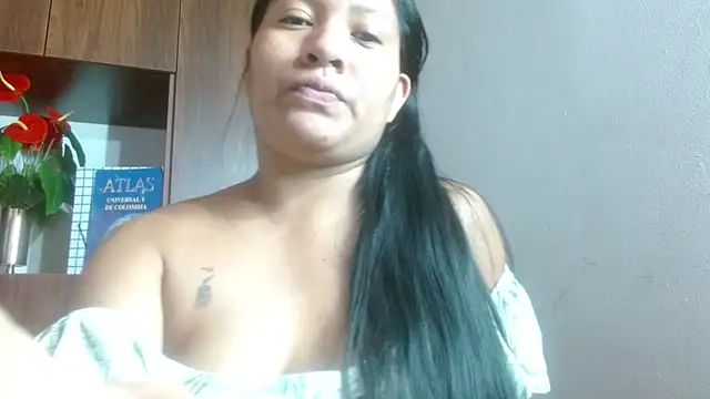 Snapshot of Sol_vannesa chatting on 9, 5, 2026 Sol vannesa online show from 9, 5, 2026