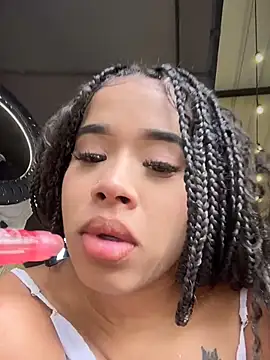 Snapshot of EmmaExoticaXXX chatting on 3, 7, 2026 EmmaExoticaXXX online show from 3, 7, 2026