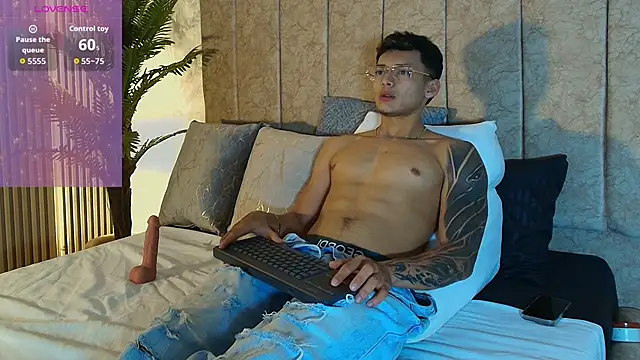 Alan Salazar online show from 5, 6, 2026