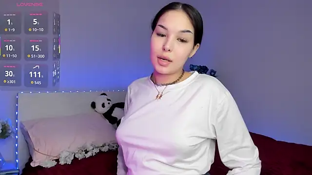Snapshot of missinfull chatting on 30, 4, 2026 missinfull online show from 30, 4, 2026