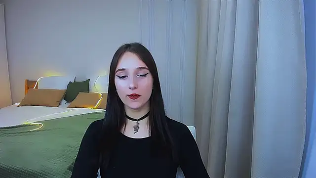 JulietteMonli online show from 18, 6, 2026