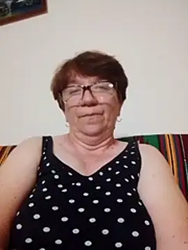Snapshot of KetQueen101 chatting on 26, 5, 2026 KetQueen101 online show from 26, 5, 2026