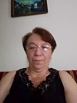 Snapshot of KetQueen101 chatting on 8, 6, 2026 KetQueen101 online show from 8, 6, 2026
